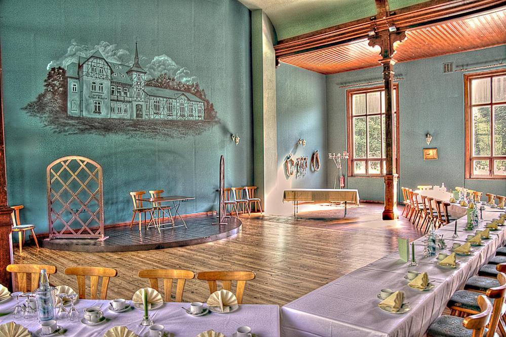 ארפורט Gasthof Schloss Hubertus מראה חיצוני תמונה